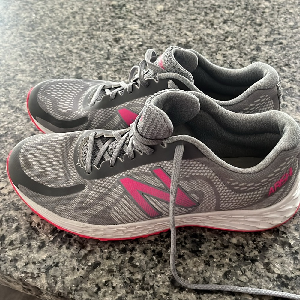 Kids New balance Arishi running sneakers, pink/gray - Picture 2 of 5